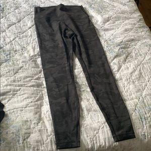 Gray/black camo patterned Lululemon leggings
